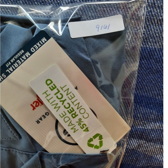 Wrangler Men ATG Mixed Material Vent Shirt StormCloud UV Protection Large NWT - Picture 9 of 9